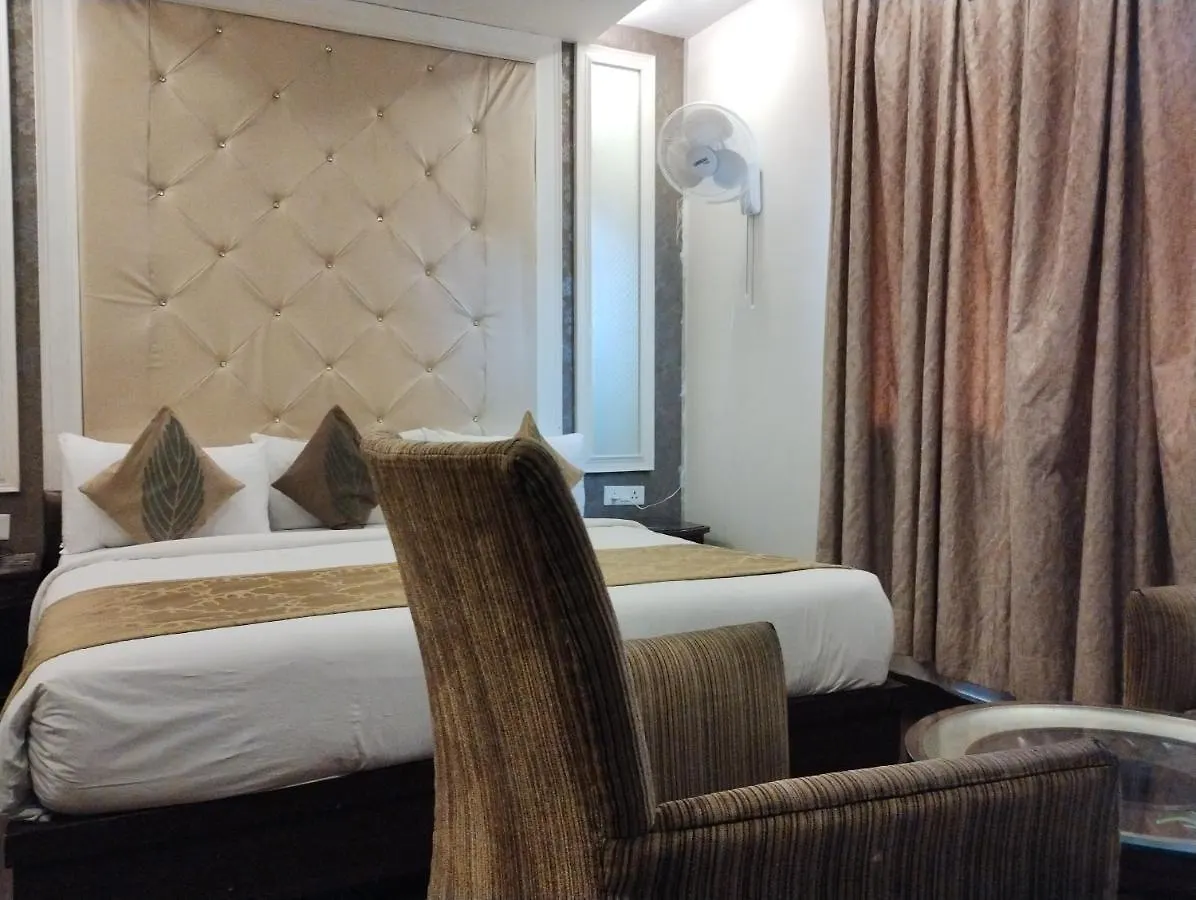 Hotel Wti Airport Grand Delhi New Delhi 3*,