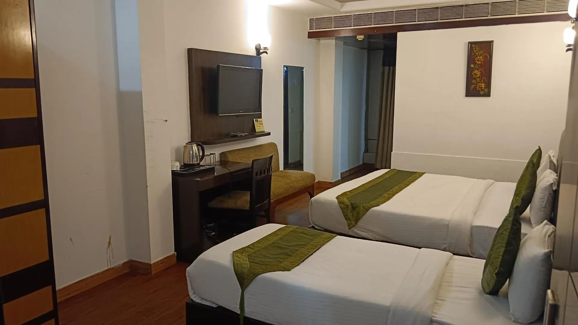 Hotel Wti Airport Grand Delhi New Delhi