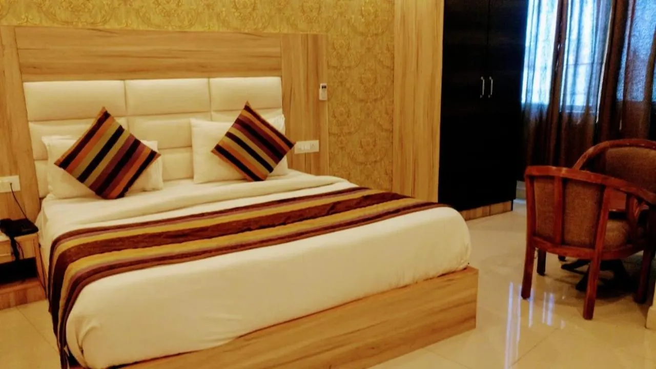 Hotel Wti Airport Grand Delhi New Delhi
